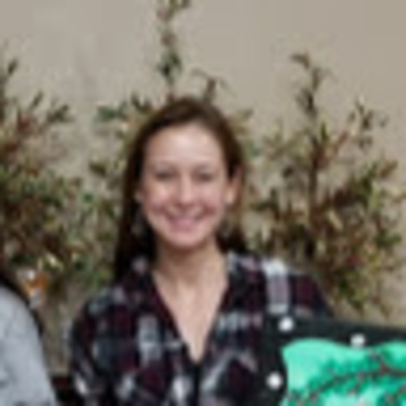 Meet your Posher, Anna - Picture 1 of 1